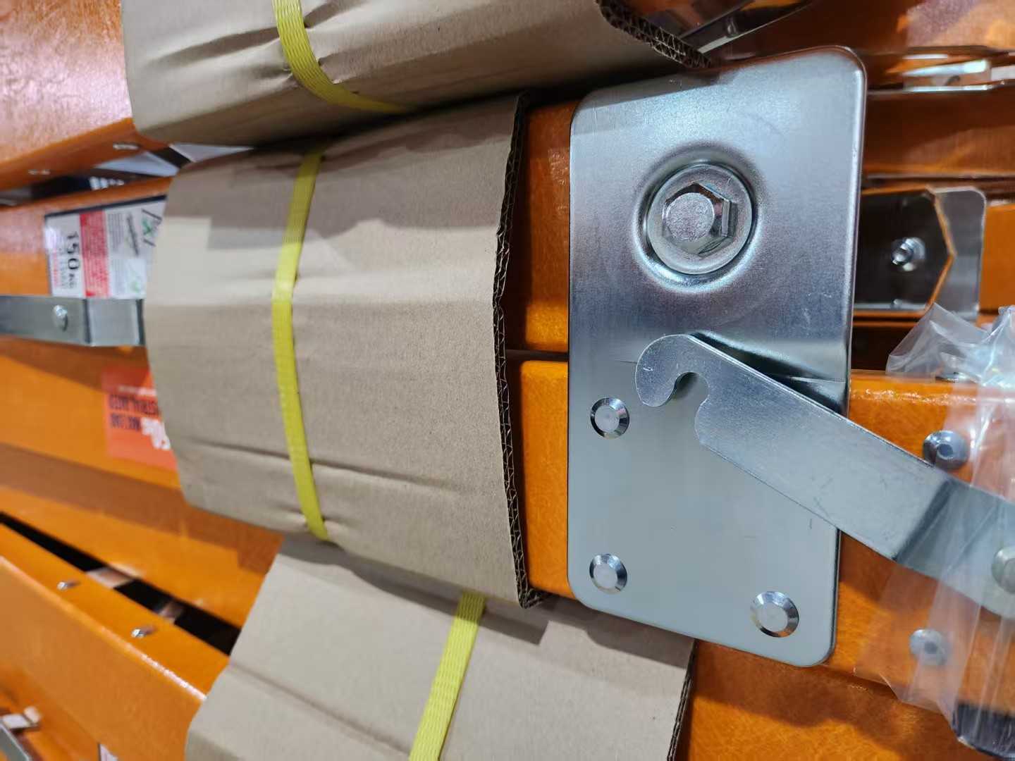 semi-tubular rivets 03